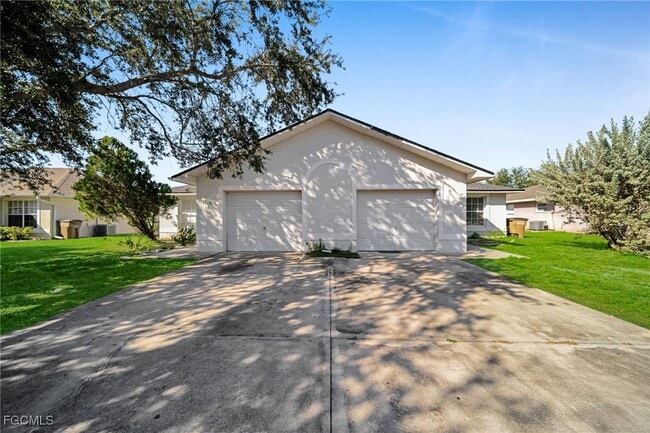 Primary Photo - 1214 SE 24th Ave