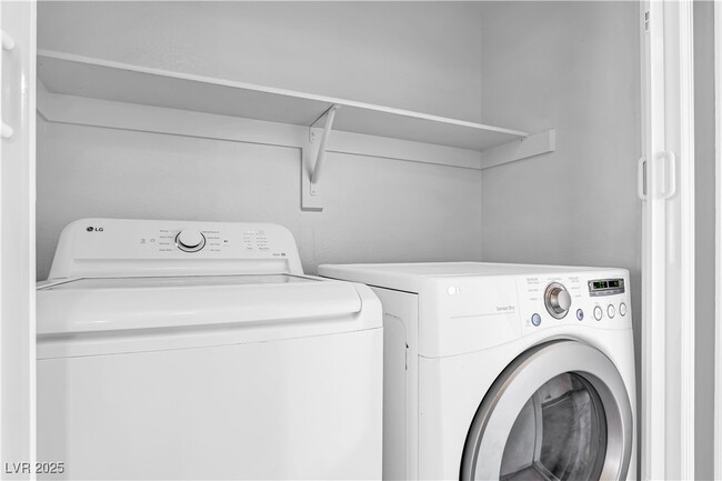 Building Photo - 251 Ventana Village Ln