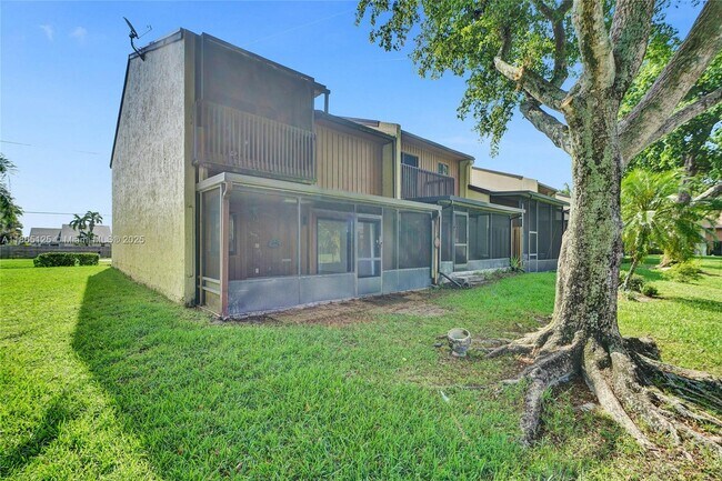 Building Photo - 4163 SW 85th Ave