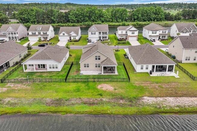 Building Photo - 553 Pier Ct