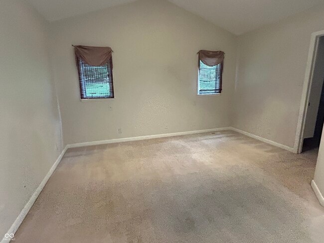 Building Photo - 5648 Rolling Ridge Rd