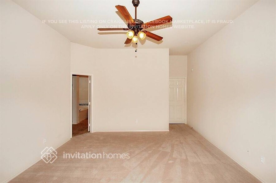 Building Photo - 2432 Telluride Dr