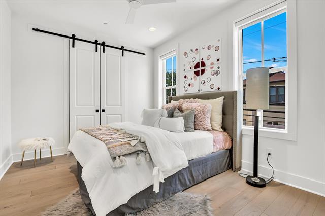 Building Photo - 4116 University Blvd