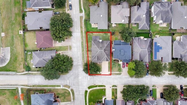Building Photo - 8522 Chancellorsville Ln