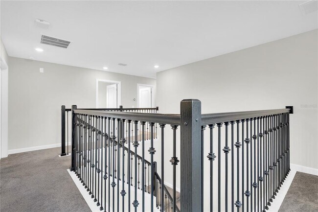 Building Photo - 1391 Olympic Club Blvd