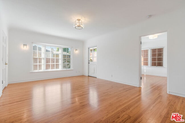 Building Photo - 2409 28th St