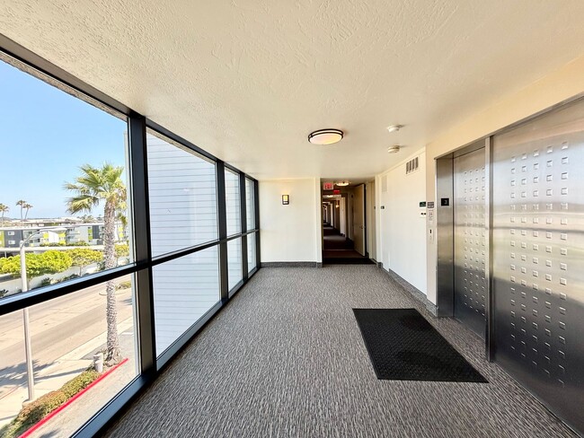 Building Photo - Channel Islands Marina |Oxnard |  1 Bed | ...