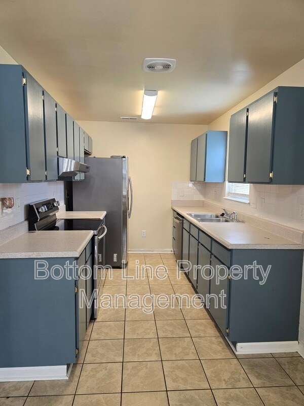 Building Photo - 5326 Eaton Cir