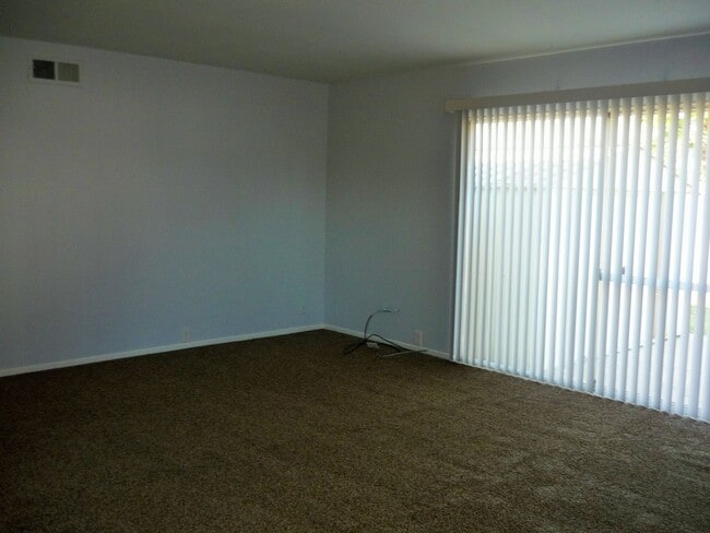 Building Photo - Spacious 4BR Single-Story Home w/ 2-Car Garage + Yard  in Otay Mesa West!