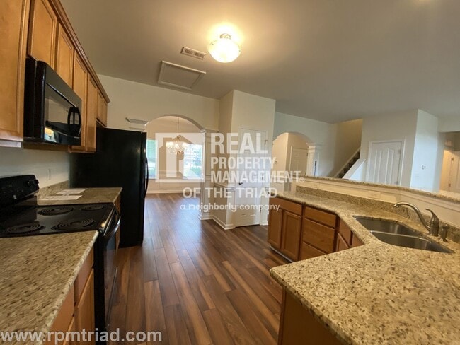 Building Photo - 4539 Deighton Ct