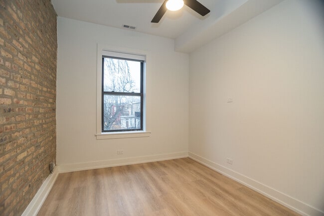 Building Photo - 3251 W Belden Ave