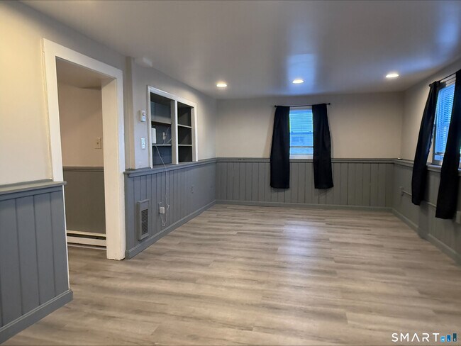 Building Photo - 51 N Orchard St