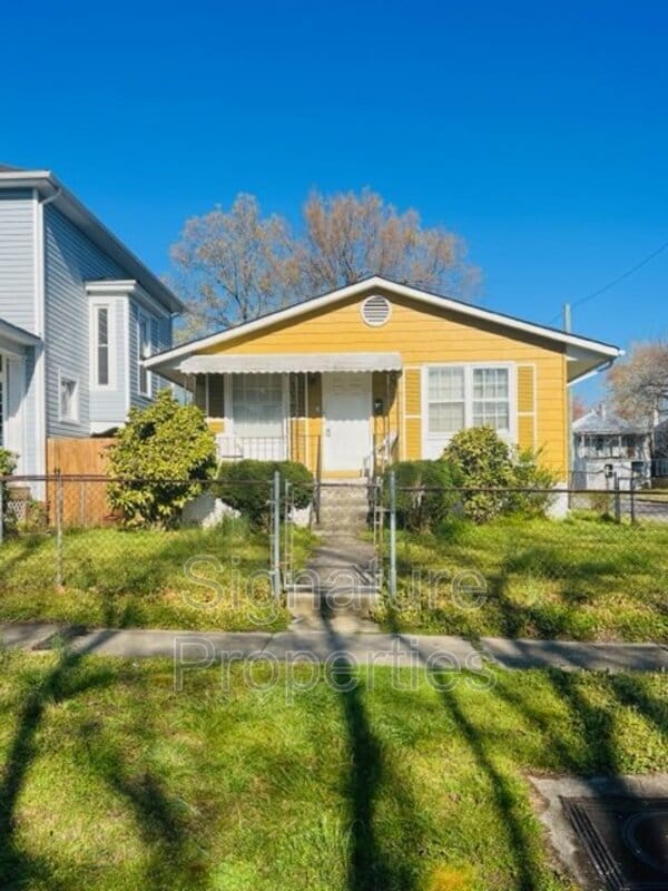 Building Photo - 3524 Enslow Ave