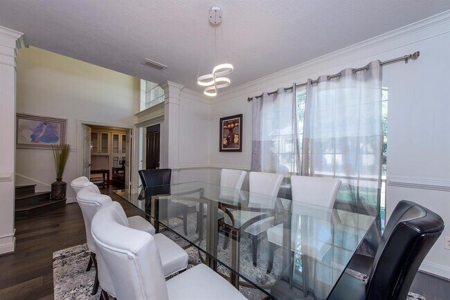 Building Photo - 14111 Manderly Dr
