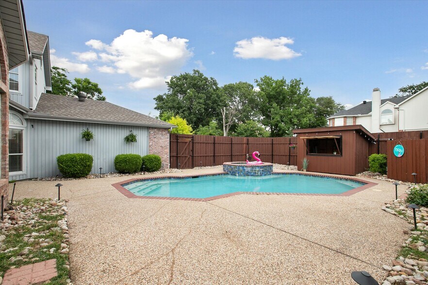 Building Photo - 7100 Amethyst Ln