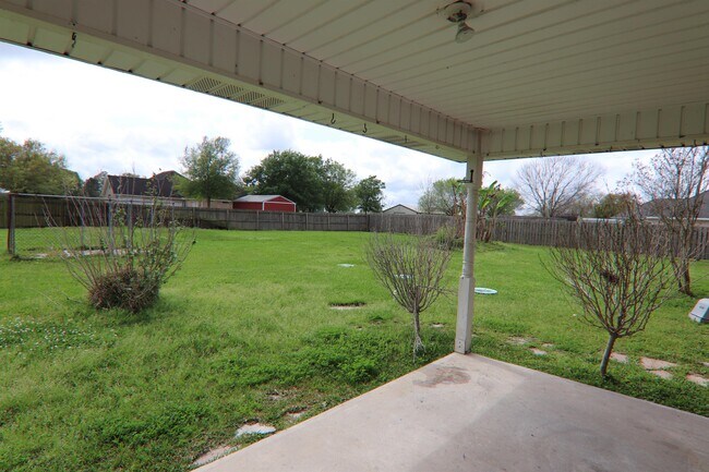Building Photo - 8525 Sunflower Ln