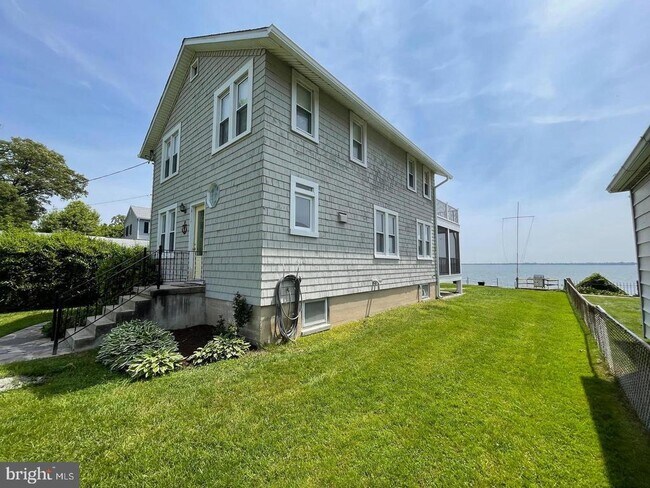 Building Photo - 2513 Barrison Point Rd