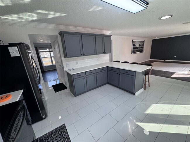 Building Photo - 4064 Sunny Day Way