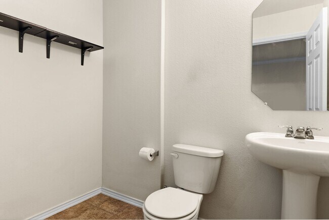 Building Photo - 9311 Sandyford Ct