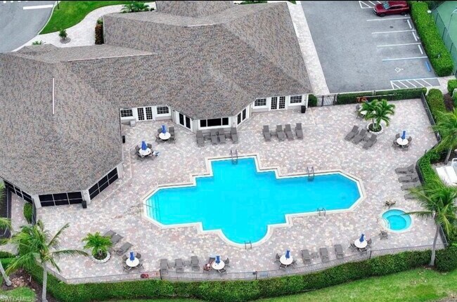 Building Photo - 8578 Ibis Cove Cir