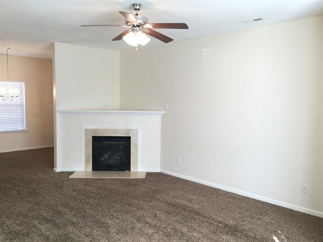 Building Photo - 8523 Greenware Trl