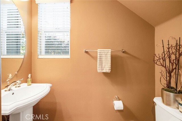 Building Photo - 1250 Flint Dr