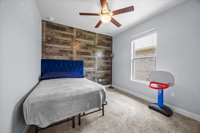Building Photo - 3 bedroom 2 bathroom- GREAT Location in Pace!