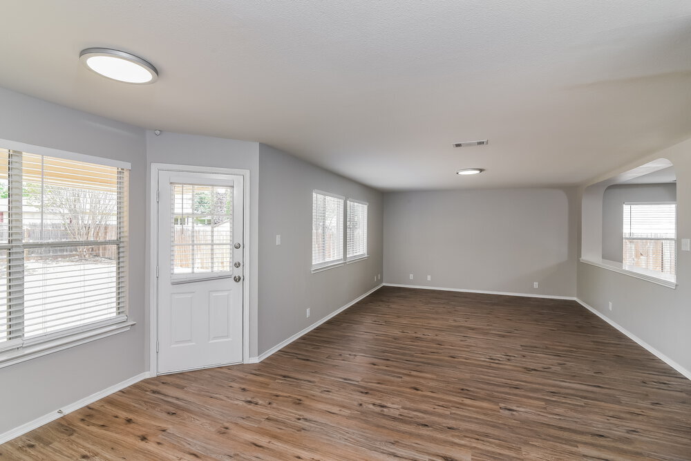 Building Photo - 12019 Shotgun Way