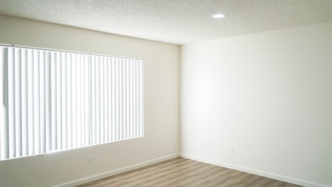Building Photo - SY 37 Beyer