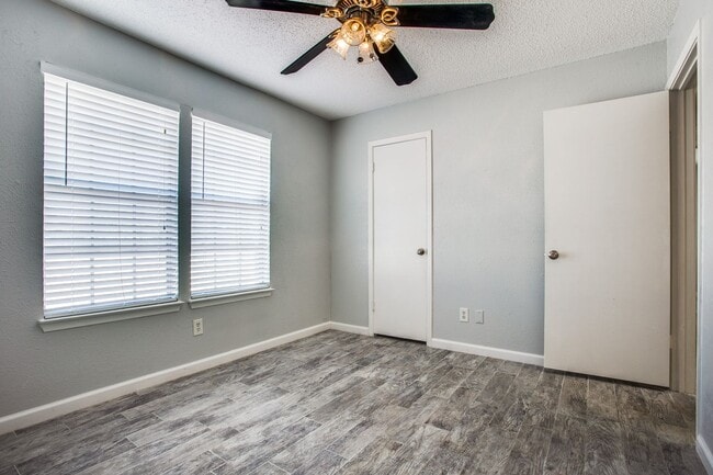 Building Photo - 4334 Leatherwood Ln
