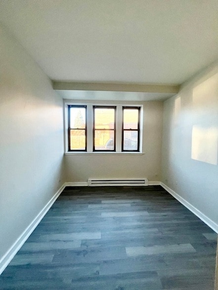 Building Photo - 2700 S Hamlin Ave