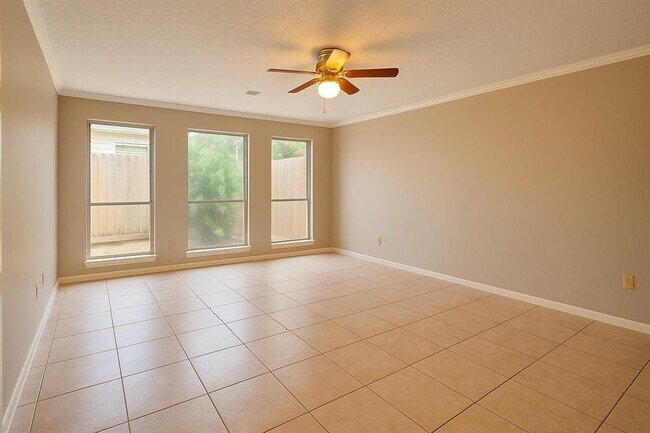 Building Photo - 14211 Woodnook Dr