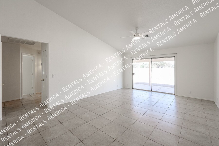 Building Photo - 6524 N 90th Dr