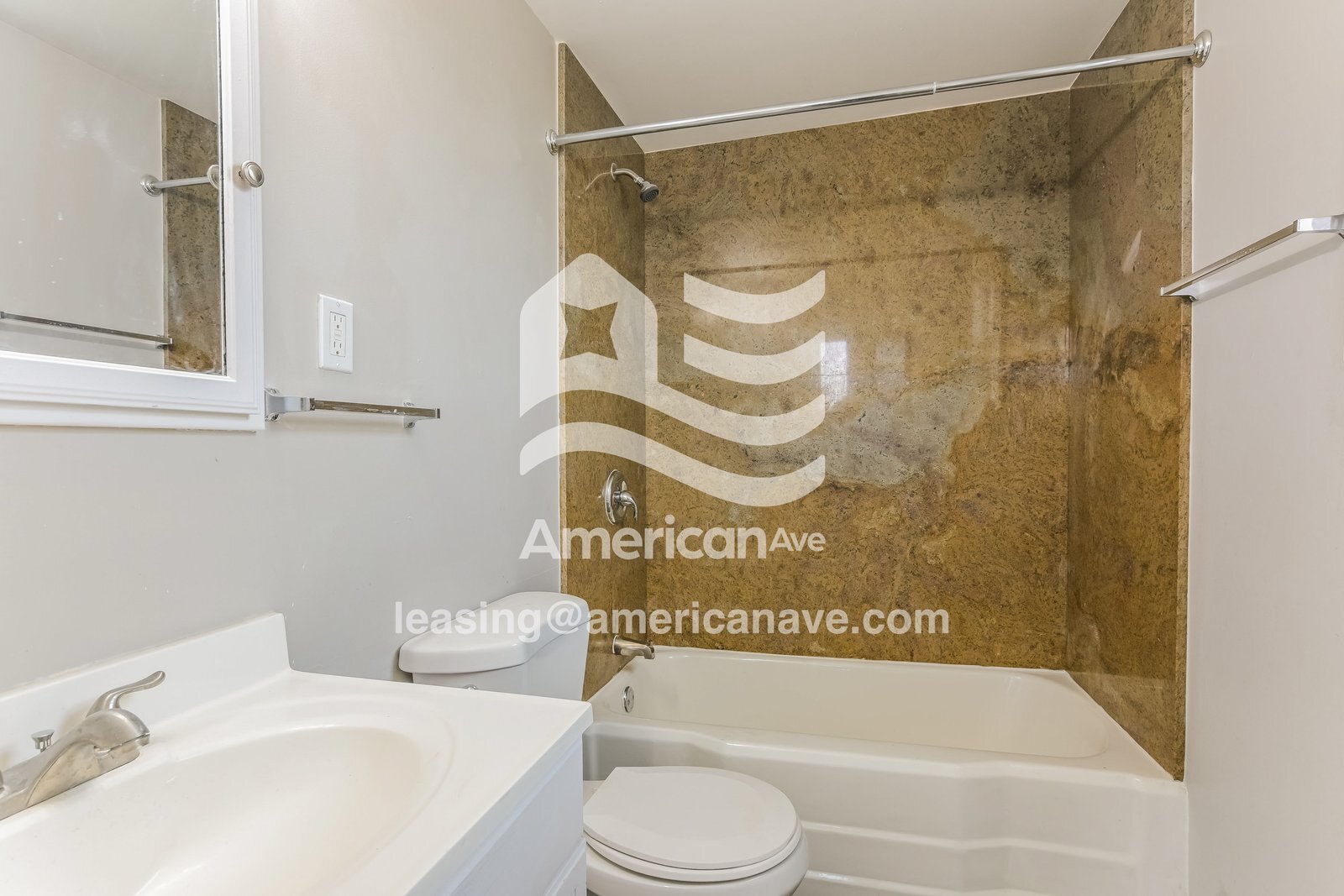 Building Photo - 3665 Robert Ave