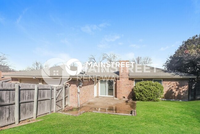 Building Photo - 338 Jordan Dr