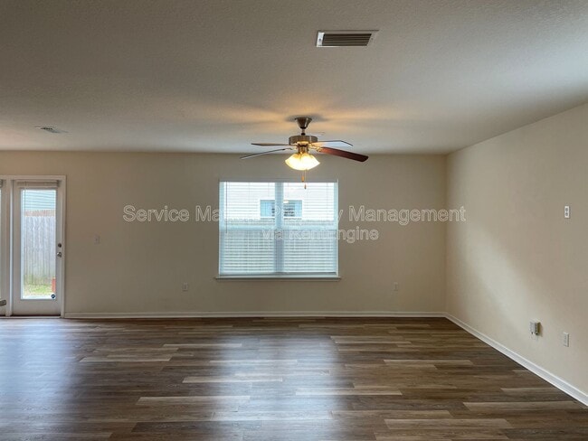 Building Photo - 254 Cottage View Dr