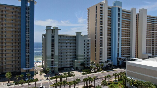 Building Photo - 10719 Front Beach Rd