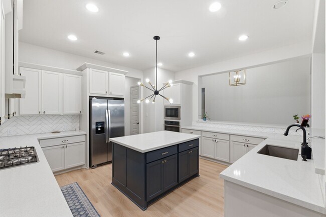 Building Photo - 2215 Crystal Reef Ct