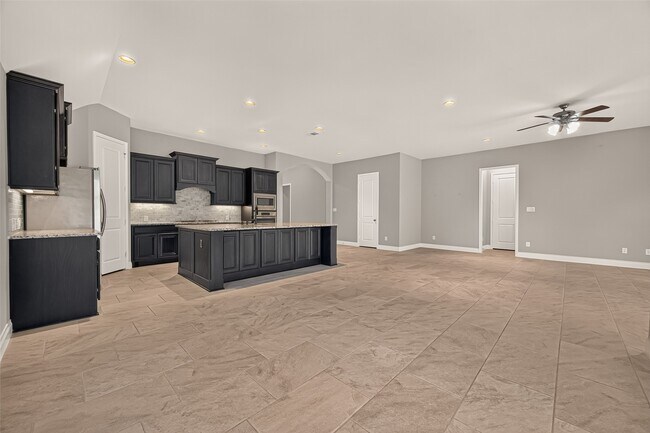 Building Photo - 27124 Holtwood Grove Rd