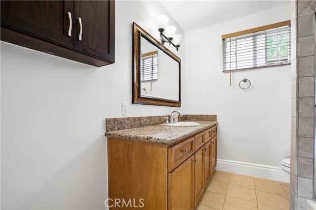 Building Photo - 14934 Dickens St