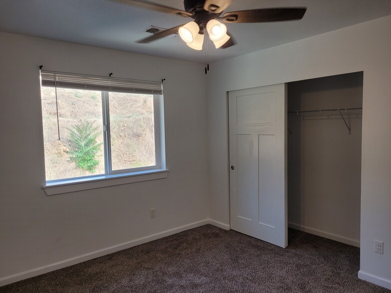 Building Photo - 2470 Herrington Way