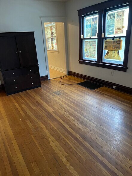 Building Photo - 825 Harrison St