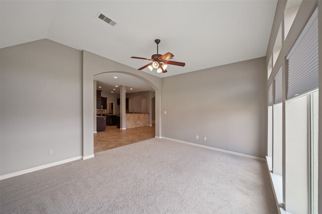 Building Photo - 2818 Red Maple Dr