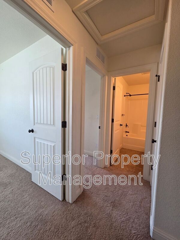 Building Photo - 3921 Gunsmoke Rd