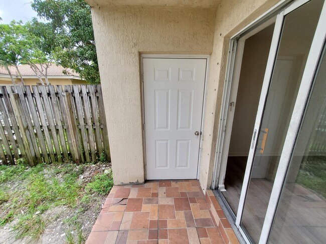 Building Photo - 14238 NW 17th Ave