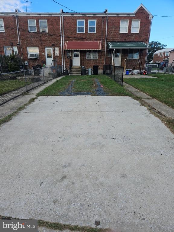 Building Photo - 803 Jeannette Ave