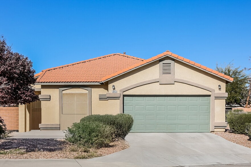 Primary Photo - 3012 Pumpkin Harvest Ave