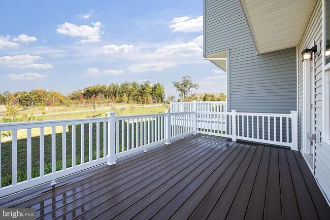 Building Photo - 171 WOODGATE Cir