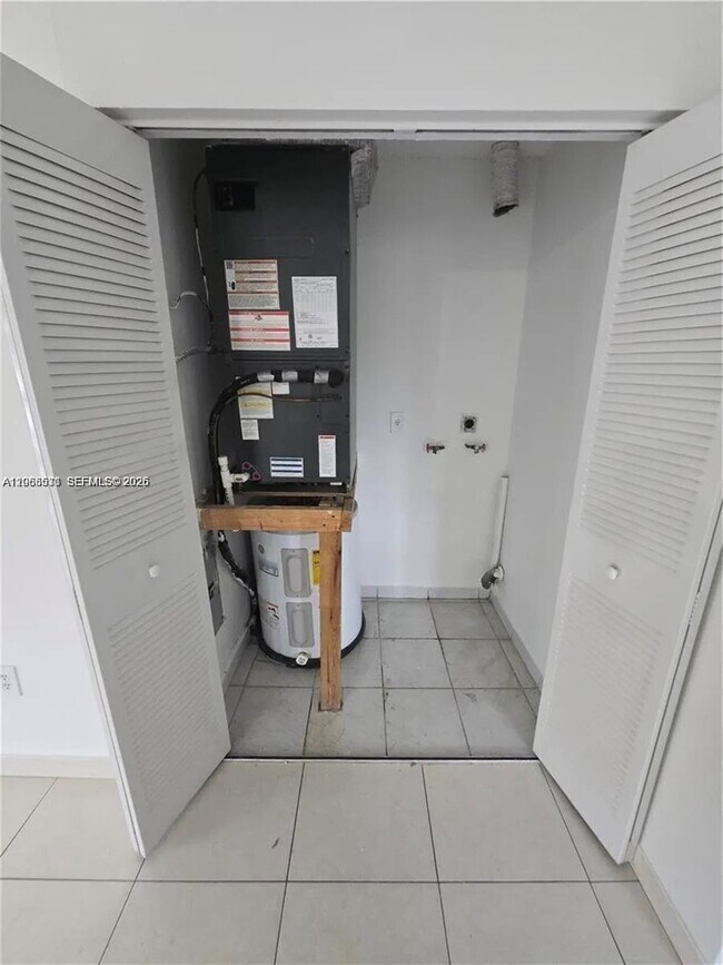 Building Photo - 15407 SW 80th St