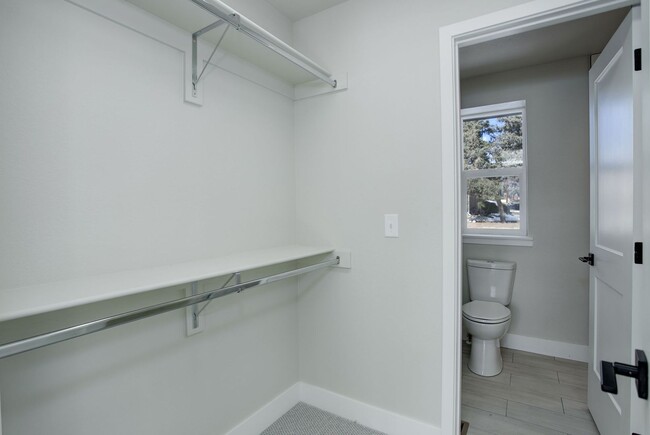 Building Photo - 11518 W 16th Ave